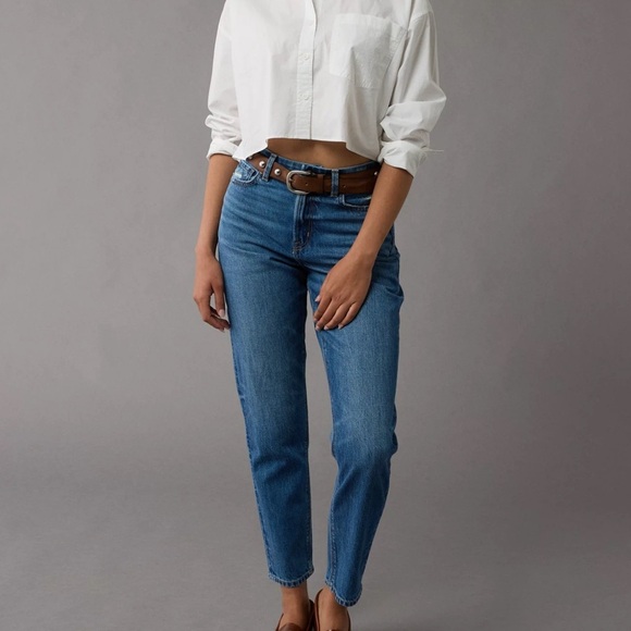 American Eagle Outfitters Stretch Mom Jeans - Picture 9 of 9